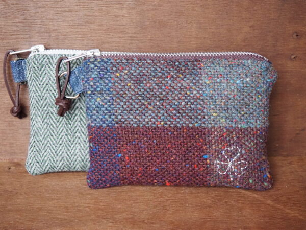 Kerry Wool Tweed wallet with shamrock embroidery
