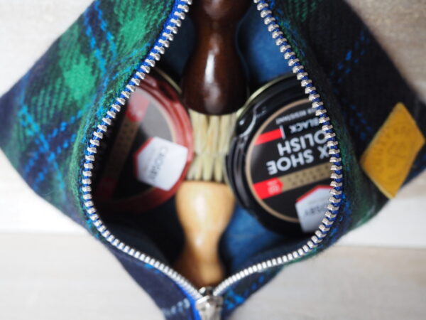 Wool Plaid Tartan Travel Shoe Care Set - Shoe Polish Pocket Kit - Image 4