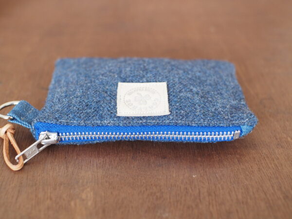 Busy Bee - Tweed Wool Purse with embroidery in gold and silver - Image 5