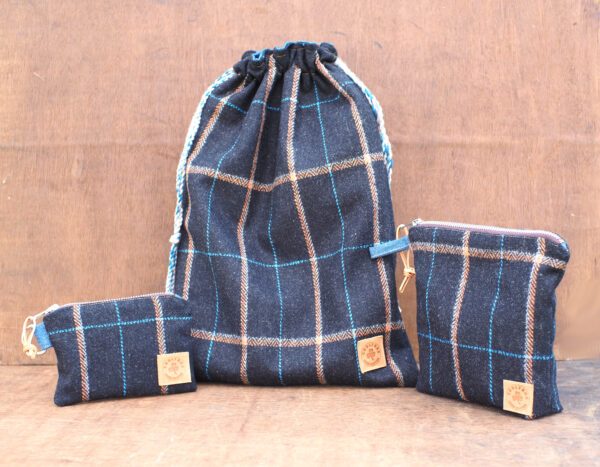 Plaid Wool Tweed Travel Gift Set - XXL Shoe bag - Cosmetic Bag - Coin Wallet - Truffle Brown Tweed & Denim